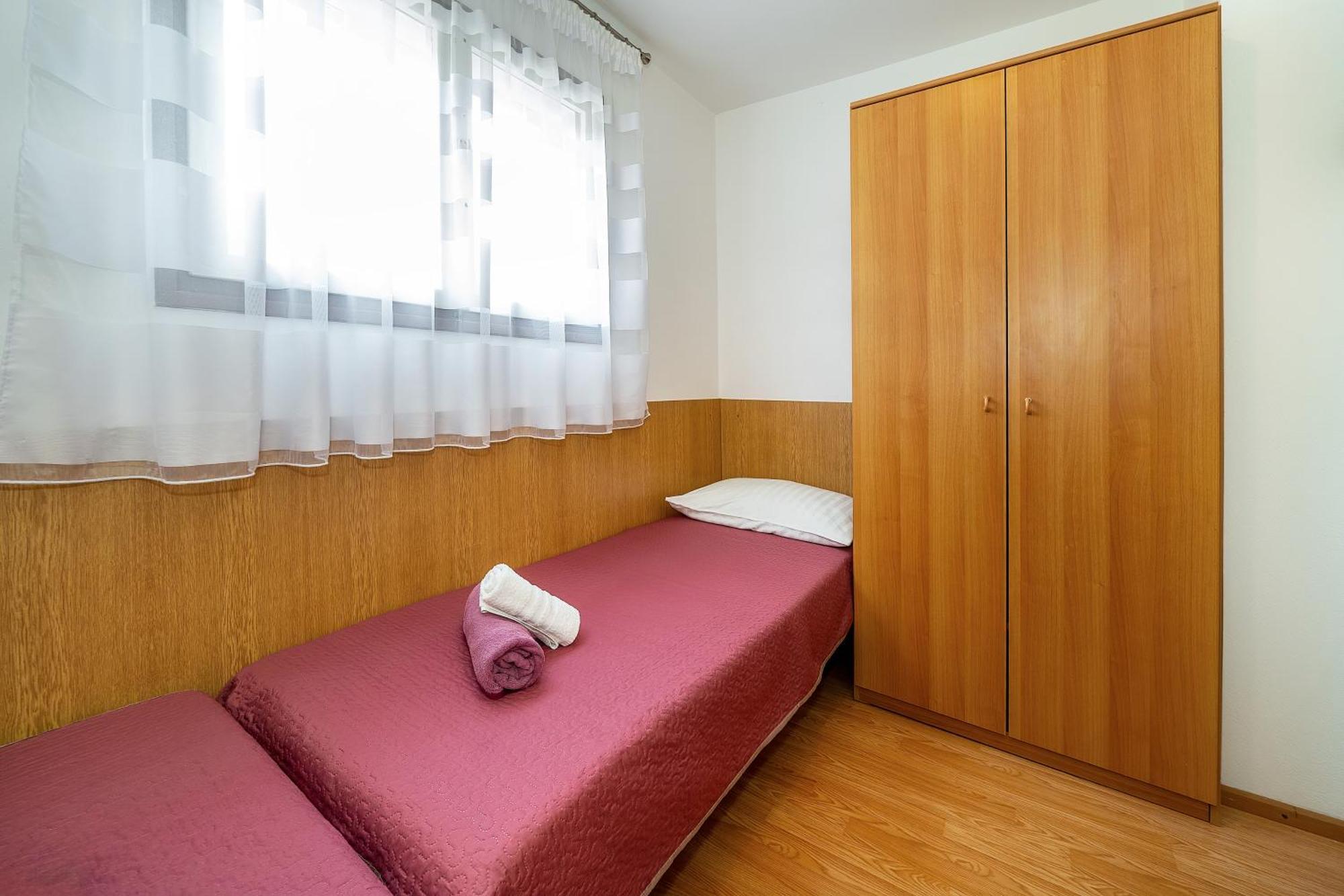 Apartments & Room Jagoda Baška Buitenkant foto