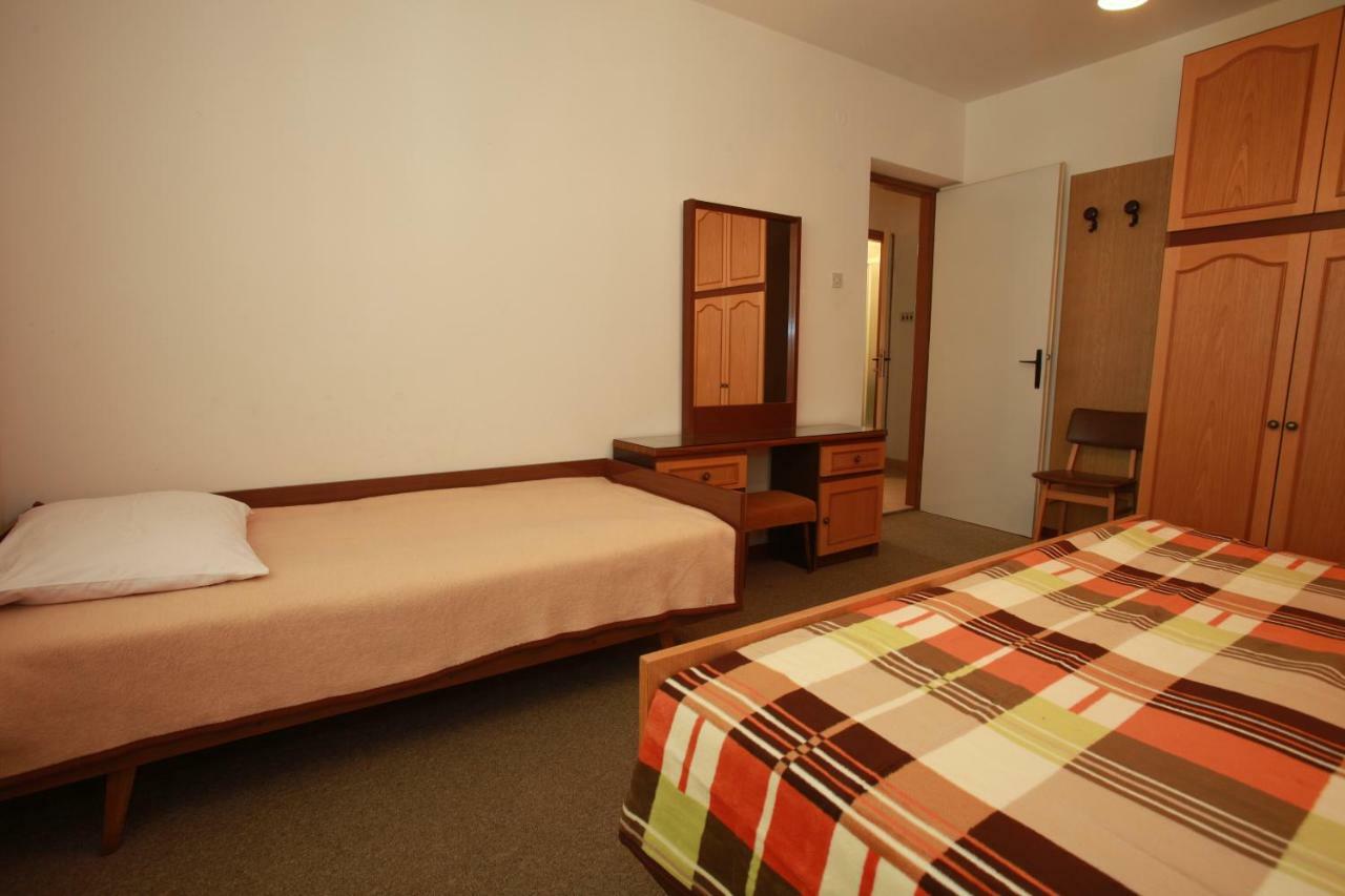 Apartments & Room Jagoda Baška Buitenkant foto
