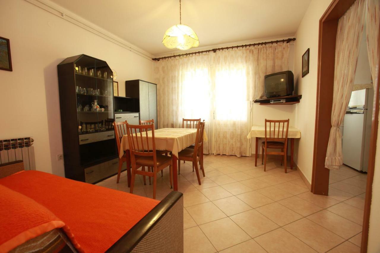 Apartments & Room Jagoda Baška Buitenkant foto