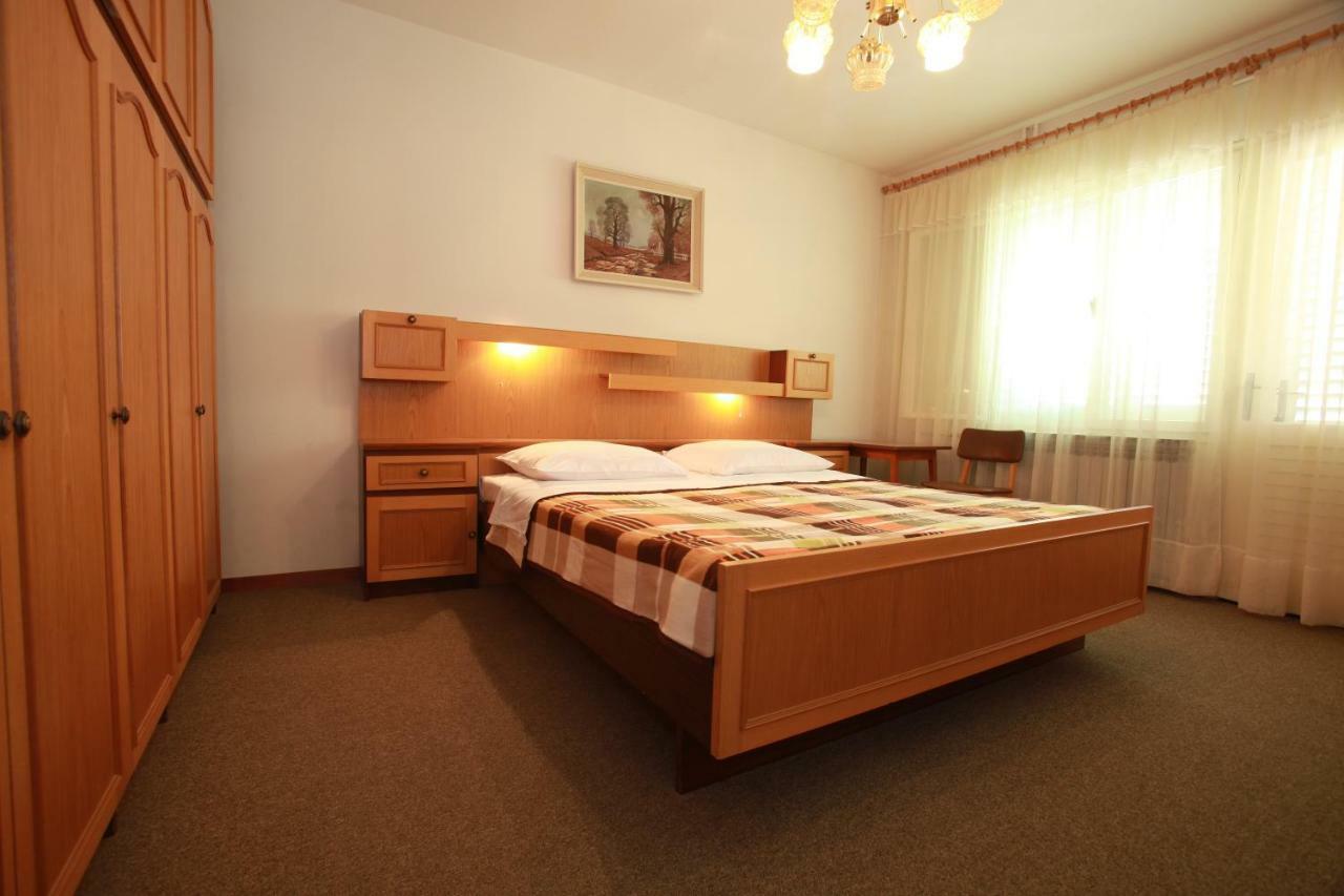 Apartments & Room Jagoda Baška Buitenkant foto